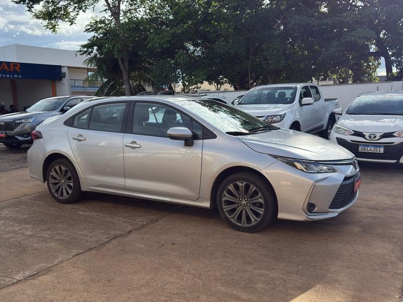 Toyota Corolla XEi 2.0 Flex 16V Aut.