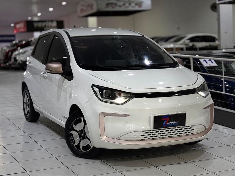 JAC e-JS1 62cv 5p Aut. (Elétrico)