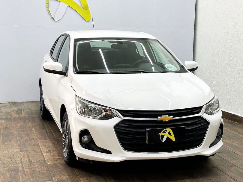 Chevrolet ONIX SEDAN Plus LT 1.0 12V Flex 4p Mec.