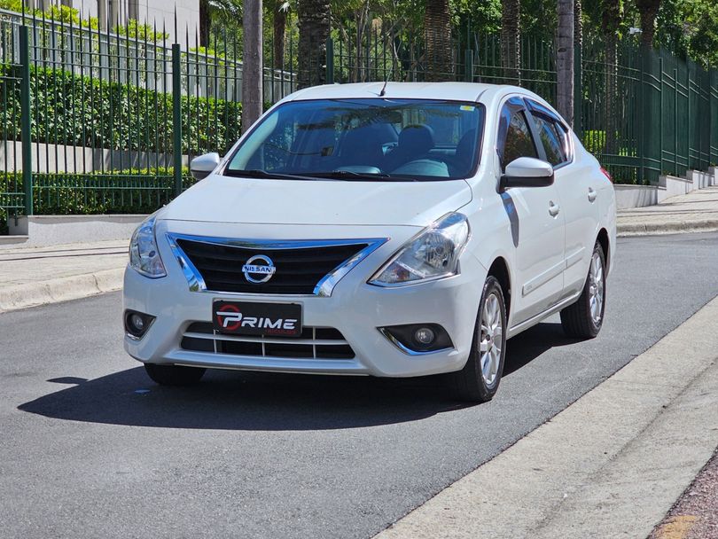 Nissan VERSA SV 1.6 16V FlexStart 4p Aut.