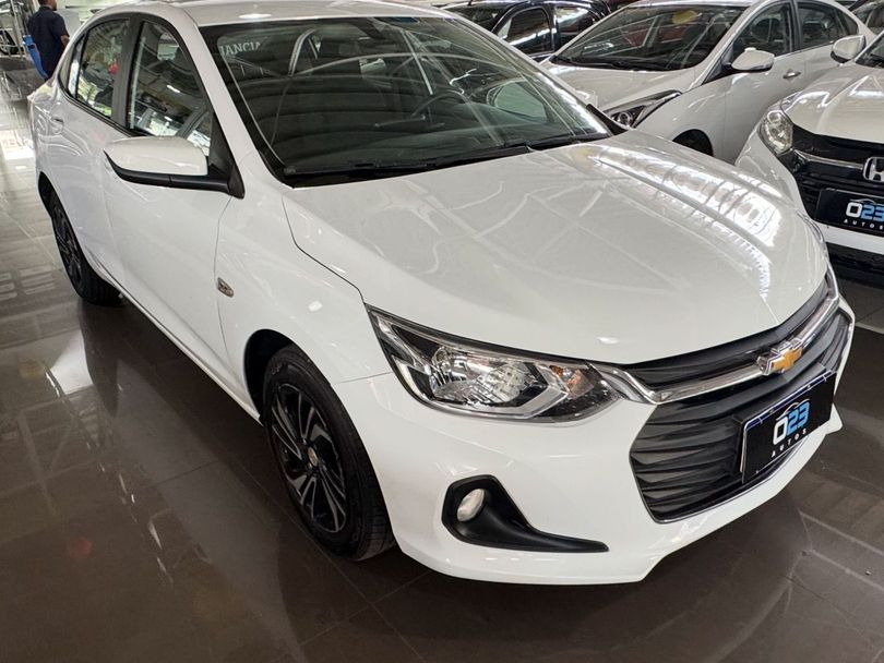 Chevrolet ONIX SEDAN Plus LT 1.0 12V Flex 4p Mec.