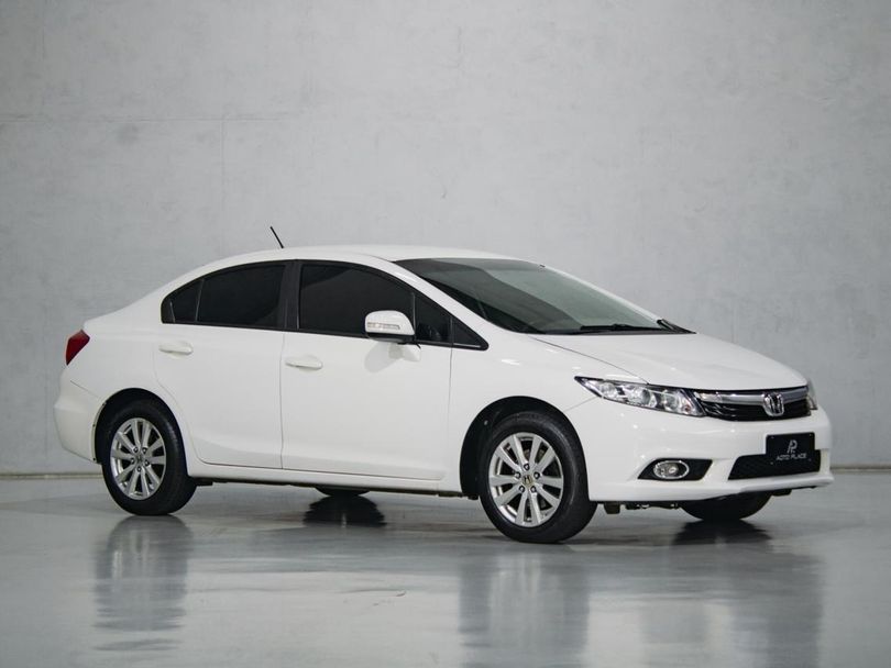 Honda Civic Sedan LXR 2.0 Flexone 16V Aut. 4p