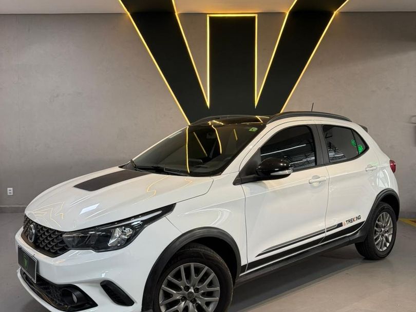 Fiat ARGO TREKKING 1.3 8V Flex