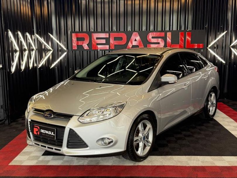 Ford Focus Sedan 2.0 16V/2.0 16V Flex 4p Aut.