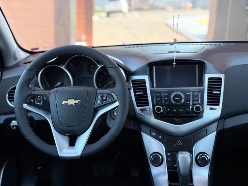 Chevrolet CRUZE LT 1.8 16V FlexPower 4p Aut.