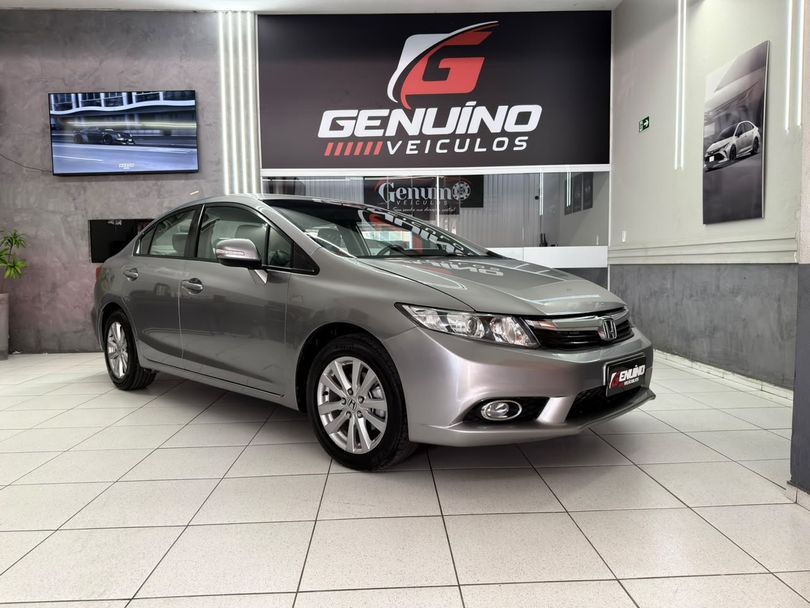 Honda Civic Sedan LXR 2.0 Flexone 16V Aut. 4p