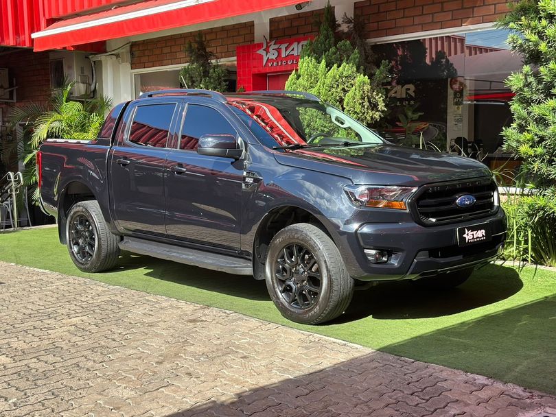 Ford Ranger Black 2.2 4x2 CD Diesel Aut.