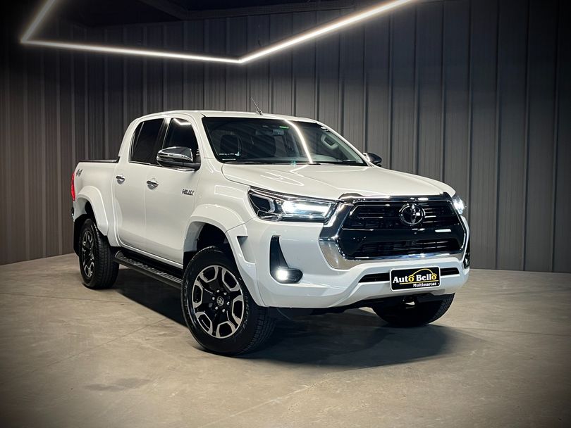 Toyota Hilux CD SRX Plus 4x4 2.8 TDI Die. Aut.