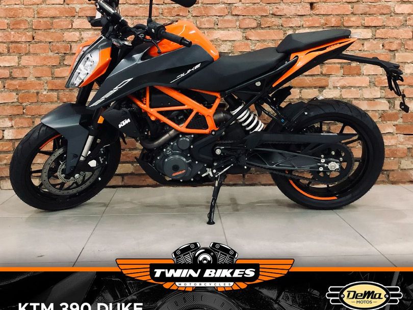 KTM DUKE 390
