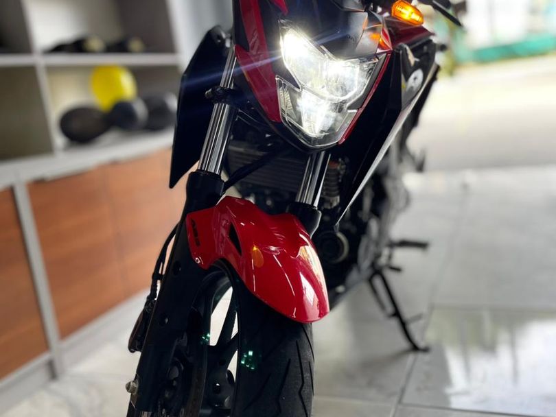 HONDA CB 300F Twister Flex