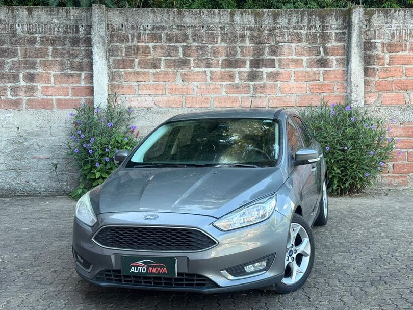 Ford Focus 2.0 16V/SE/SE Plus Flex 5p Aut.