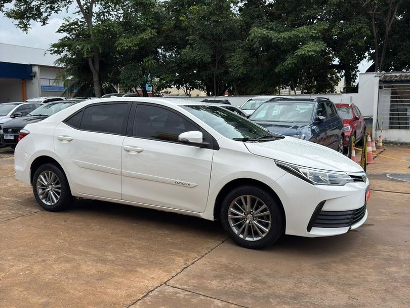 Toyota Corolla GLi Upper 1.8 Flex 16V Aut.