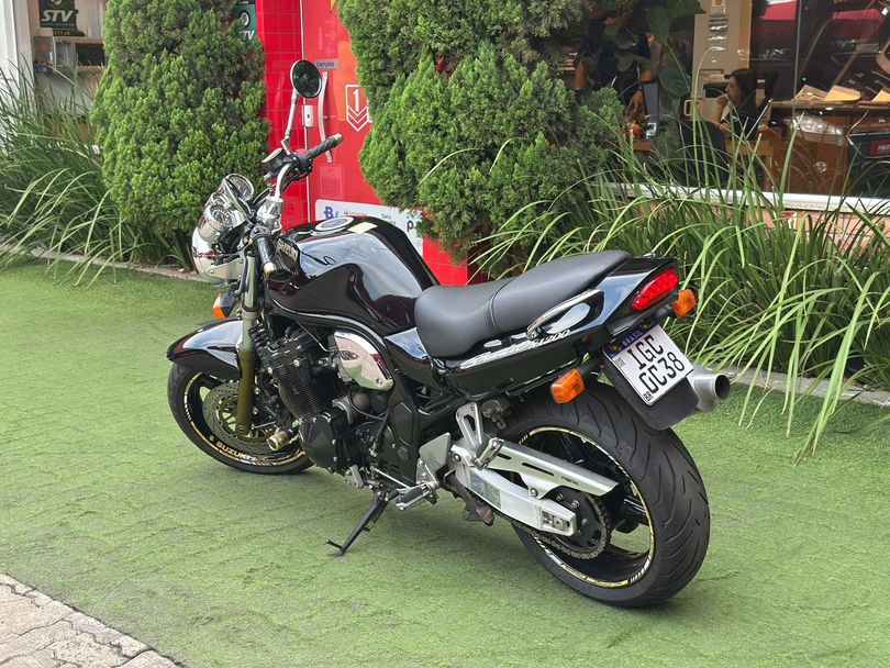 SUZUKI BANDIT N-1200
