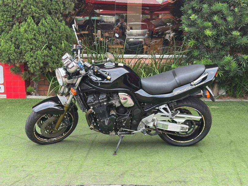 SUZUKI BANDIT N-1200
