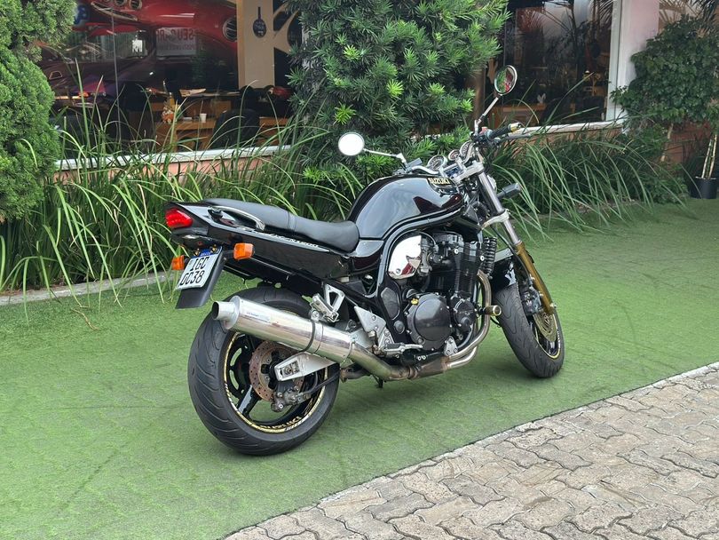 SUZUKI BANDIT N-1200