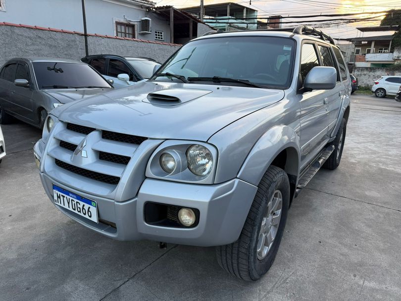 Mitsubishi Pajero Sport HPE 2.5 4x4 Diesel Aut.