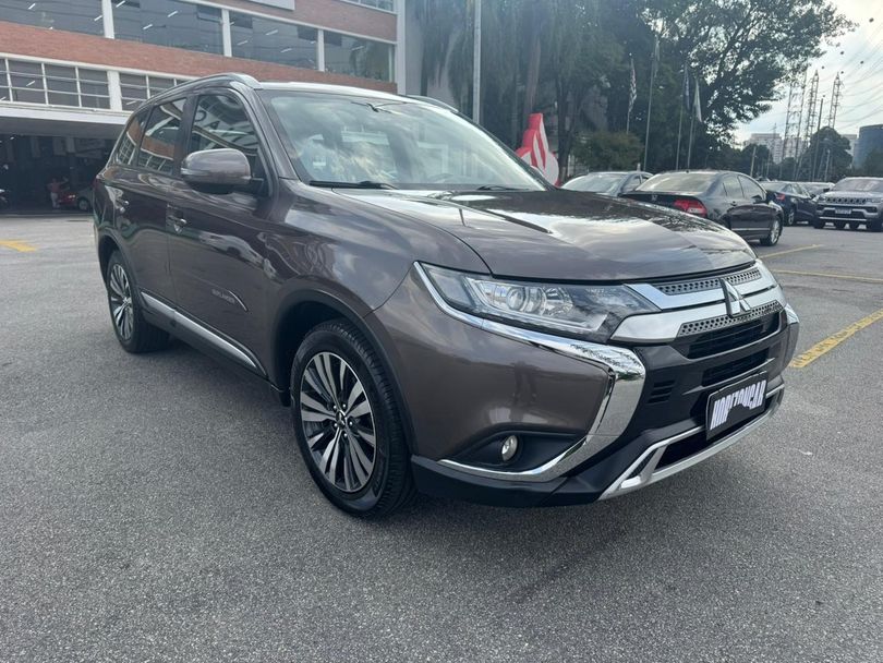 Mitsubishi OUTLANDER HPE 2.0 16V 5p Aut.