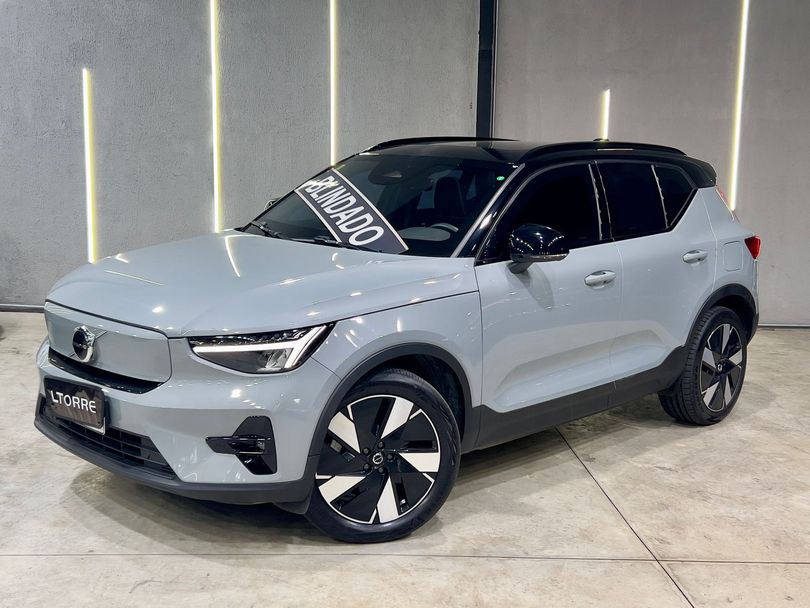 Volvo XC 40 Recharge Plus (Elétrico)