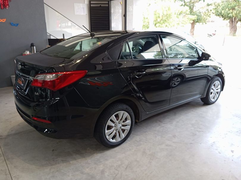 Hyundai HB20S C.Plus/C.Style 1.6 Flex 16V Mec.4p