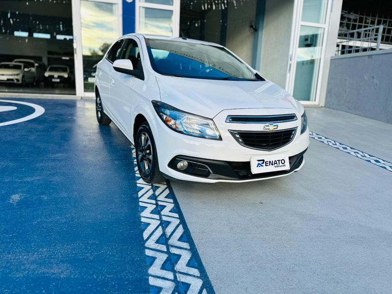 Chevrolet ONIX HATCH LTZ 1.4 8V FlexPower 5p Mec.