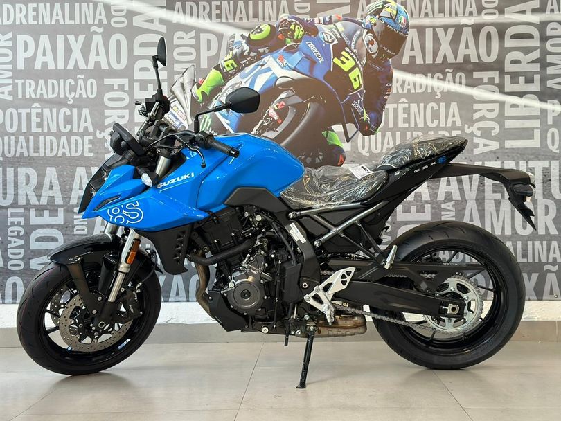 SUZUKI GSX-8S