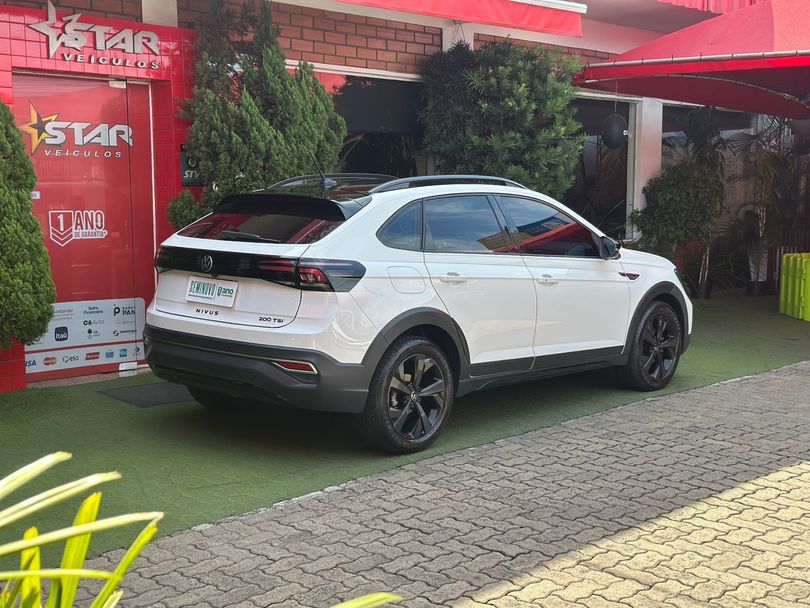 VolksWagen Nivus Highline 1.0 200 TSI Flex Aut.