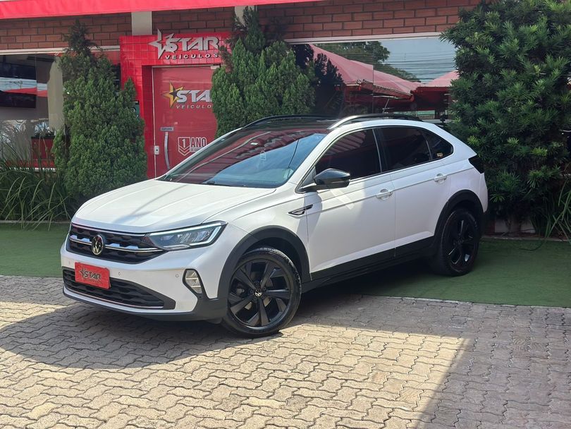 VolksWagen Nivus Highline 1.0 200 TSI Flex Aut.