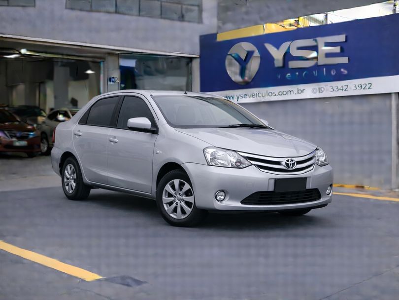 Toyota ETIOS XS Sedan 1.5 Flex 16V 4p Aut.