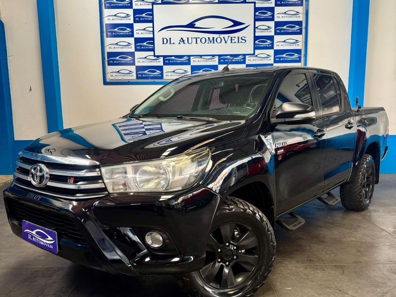 Toyota Hilux CD SRV 4x4 2.7 Flex 16V Aut.