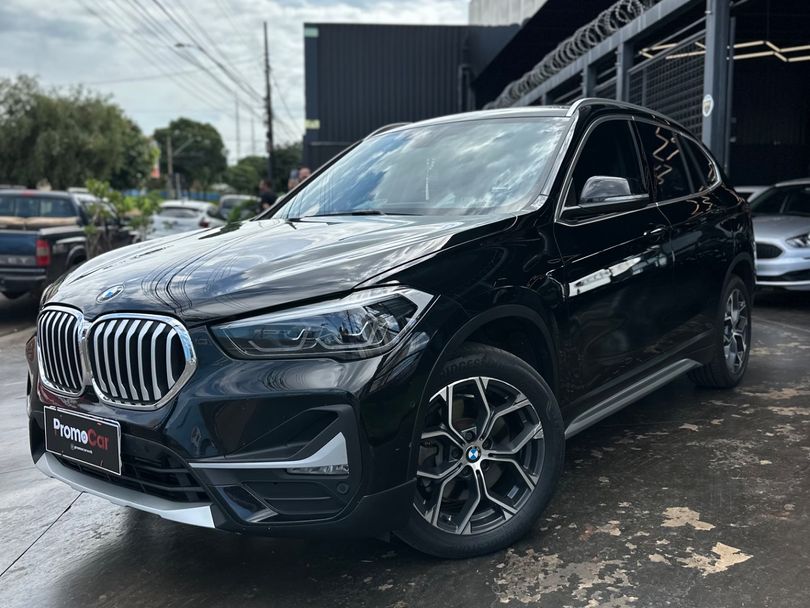 BMW X1 SDRIVE 20i X-Line 2.0 TB Active Flex