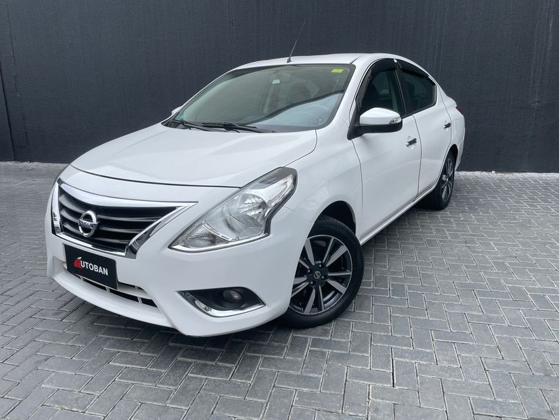 Nissan VERSA SL 1.6 16V FlexStart 4p Aut.