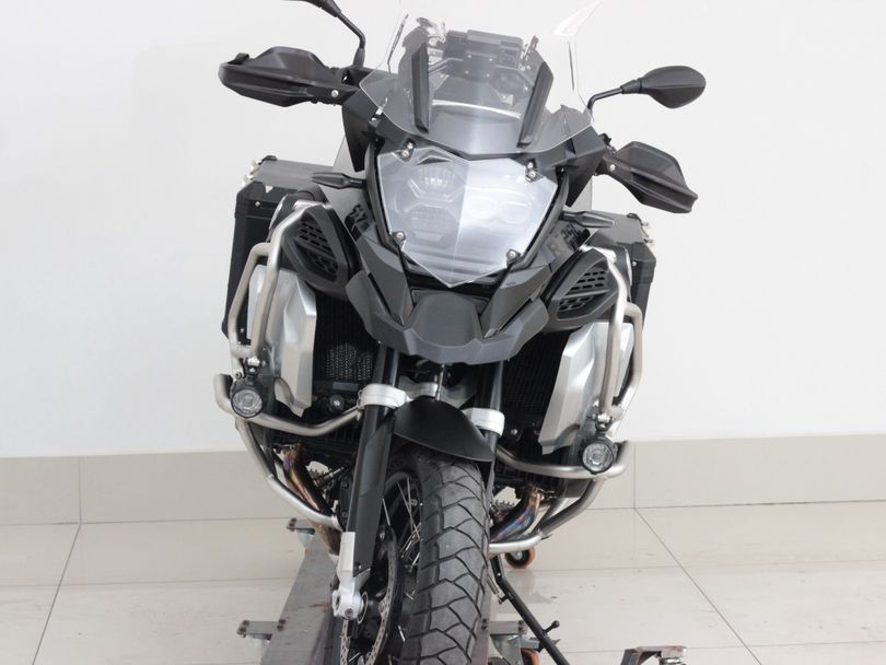 BMW Motos TRIPLE  BLACK