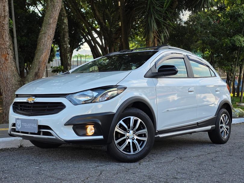 Chevrolet ONIX HATCH ACTIV 1.4 8V Flex 5p Mec.