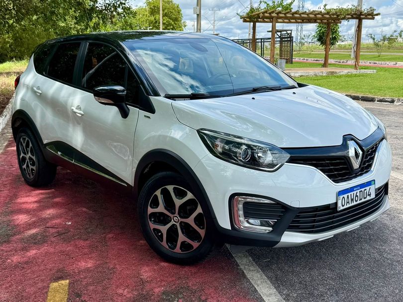 Renault CAPTUR Intense Bose 1.6 16V Flex 5p Aut.