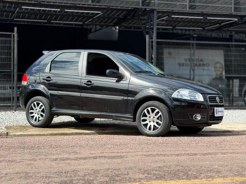 Fiat Palio ELX 1.4 Fire/30 Anos F. Flex 8V 4p