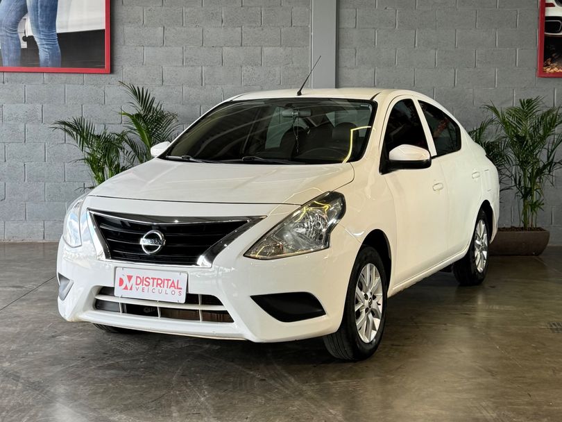 Nissan VERSA 1.0 12V FlexStart 4p Mec.