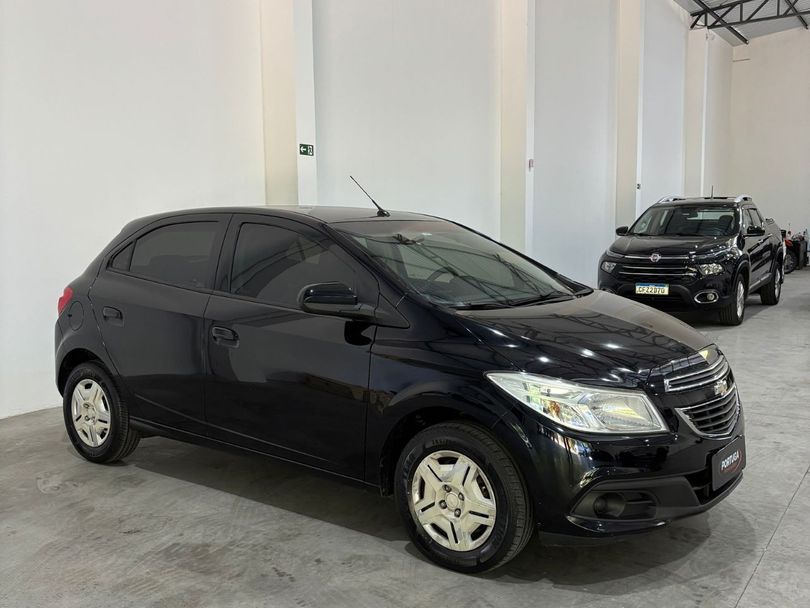 Chevrolet ONIX HATCH LT 1.0 8V FlexPower 5p Mec.