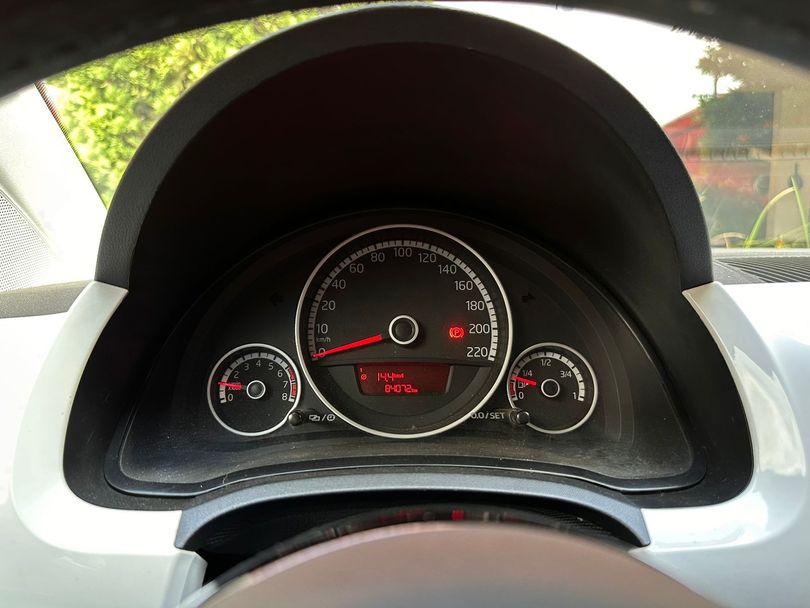 VolksWagen up! cross 1.0 TSI Total Flex 12V 5p