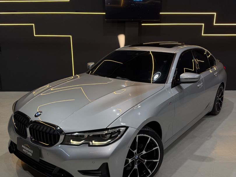 BMW 320i