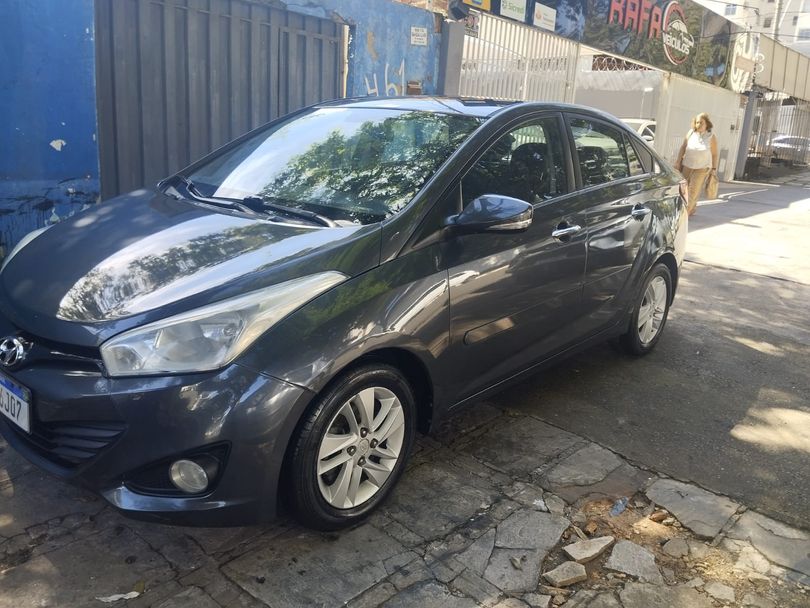 Hyundai HB20S Premium 1.6 Flex 16V Mec. 4p