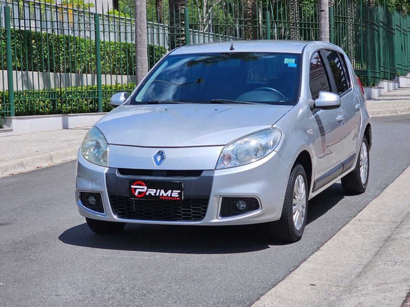 Renault SANDERO Privilège Hi-Flex 1.6 16V 5p Aut