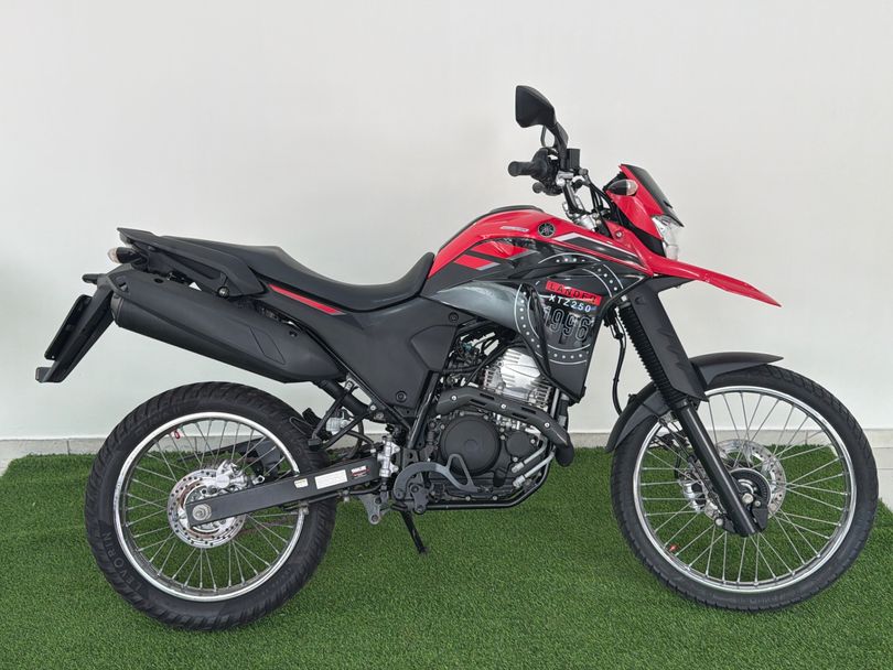 YAMAHA XTZ 250 LANDER 249cc/LANDER BLUEFLEX/ABS