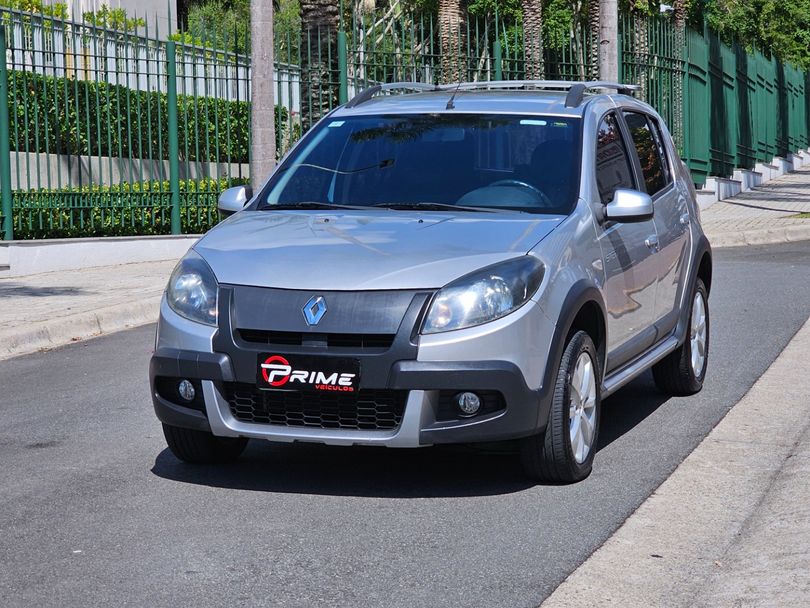Renault SANDERO STEPWAY Hi-Flex 1.6 16V 5p Aut.