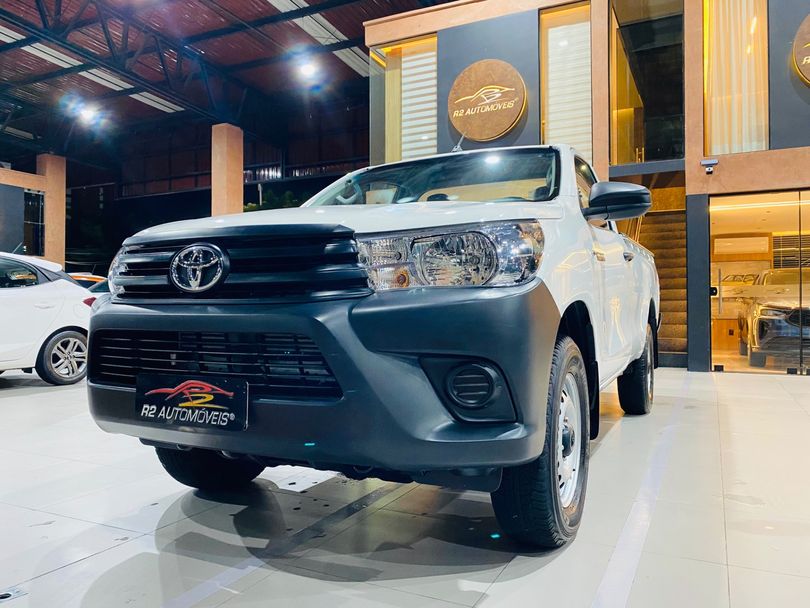 Toyota Hilux CS 4x4 2.8 TDI Diesel Mec.