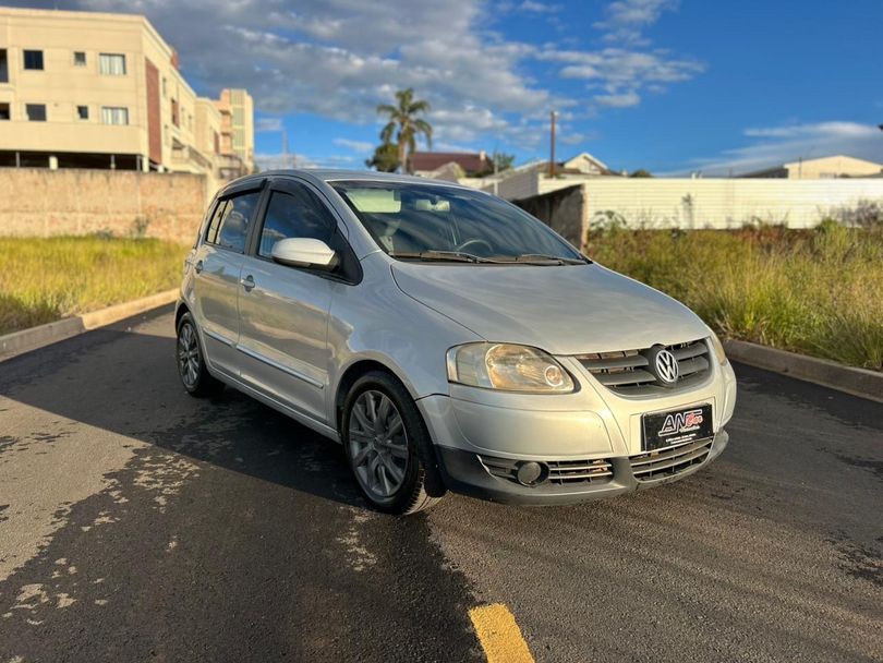 VolksWagen Fox Plus 1.6Mi/ 1.6Mi Total Flex 8V 4p