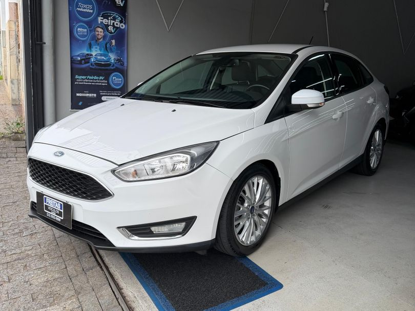Ford Focus 2.0 16V/SE/SE Plus Flex 5p Aut.