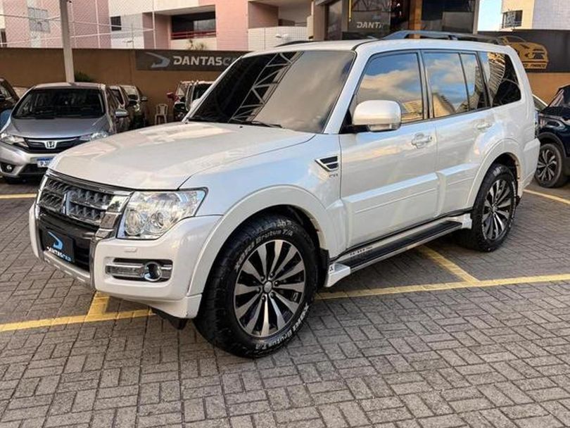 MITSUBISHI 3.2 HPE 4X4 16V TURBO INTERCOOLER DIESEL 4P AUTOMÁTICO