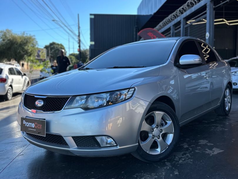 Kia Motors Cerato 1.6 16V Mec.
