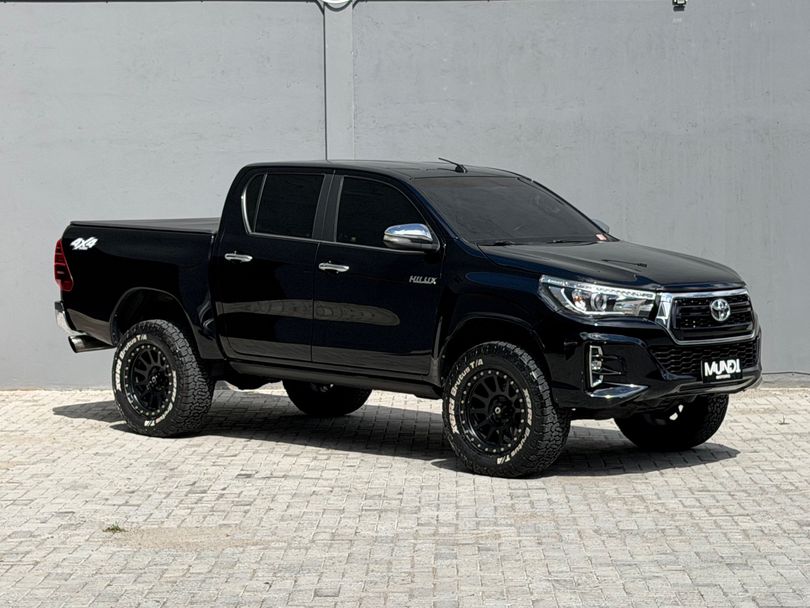 Toyota Hilux CD SRX 4x4 2.8 TDI 16V Diesel Aut.