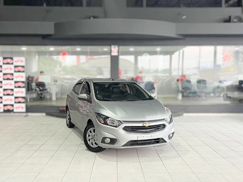 Chevrolet ONIX HATCH LT 1.0 8V FlexPower 5p Mec.